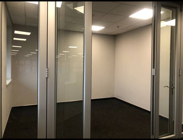 1,279M² OFFICE TO LET IN MELROSE ARCH
